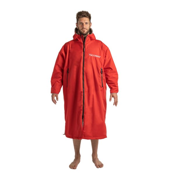Frostfire Moonwrap - Waterproof Changing Robe - Long Sleeve - Crimson Red Secondary image