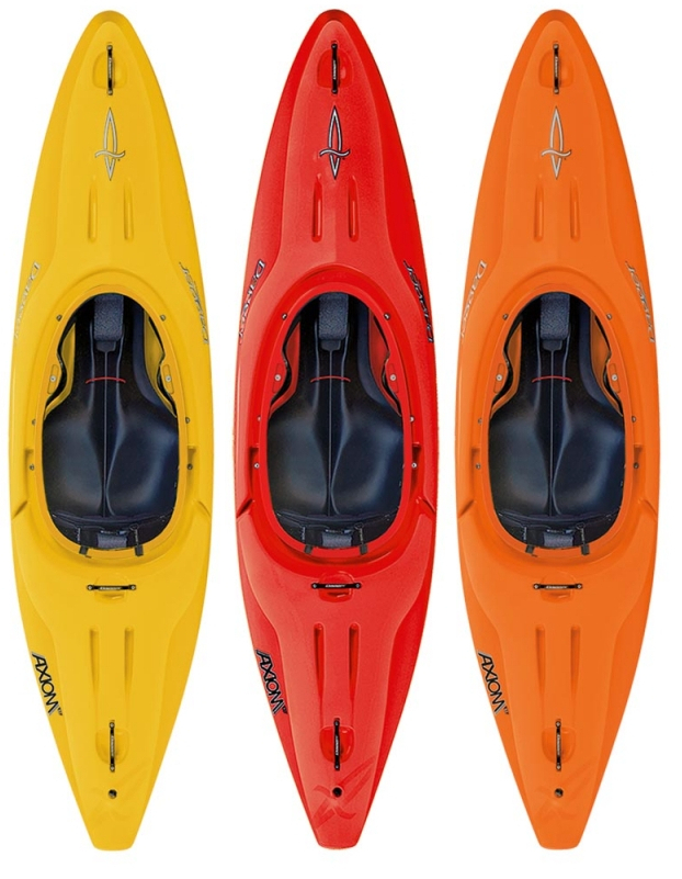 Dagger Axiom Kayak Club